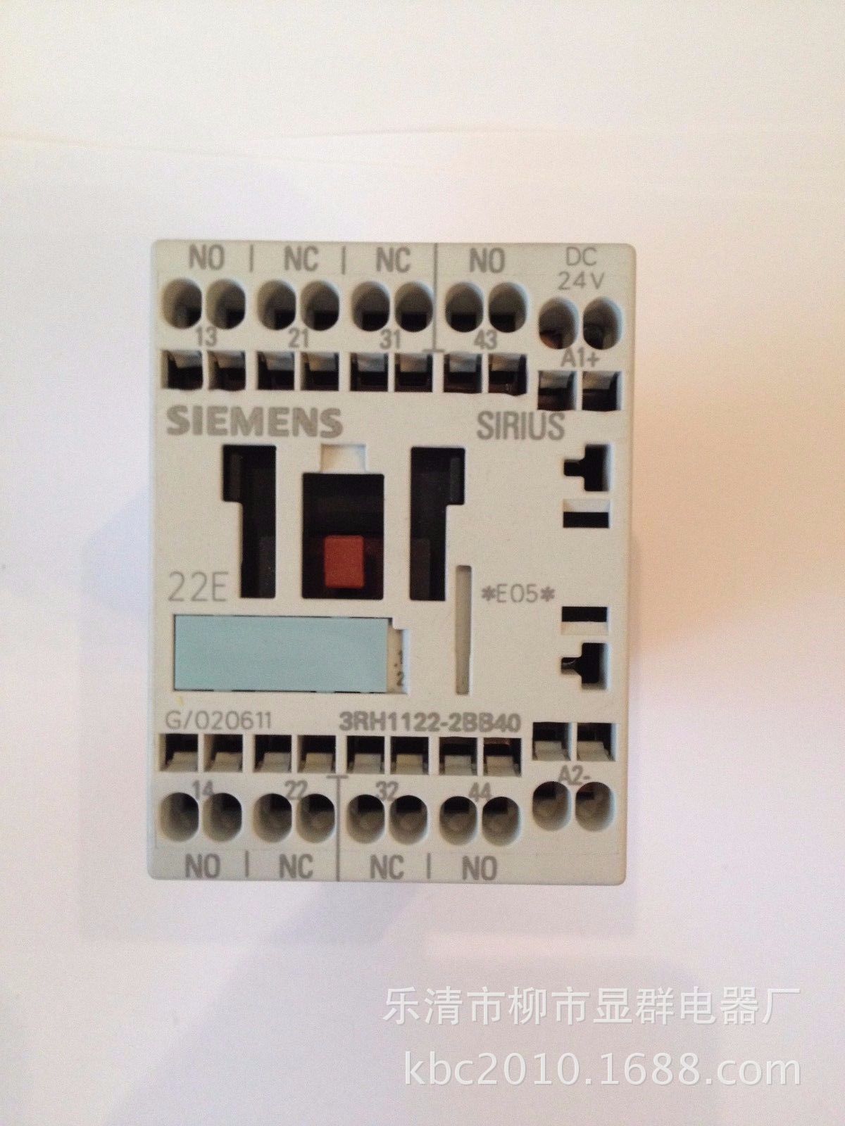 接触器 3RH1122-2KF40-0LA0