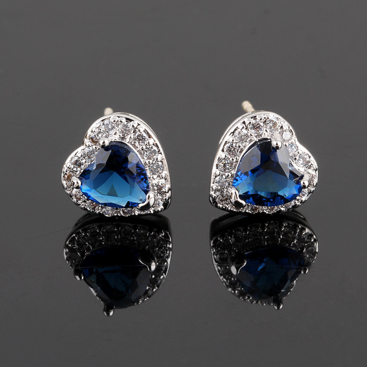 Princess Heart Shape Copper Alloy Plating Inlay Zircon Women's Ear Studs display picture 1