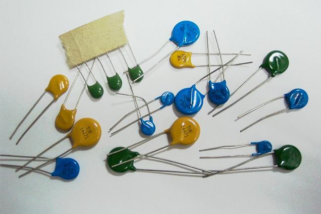 主打推广原装正品氧化锌压敏电阻07D101K 07K101