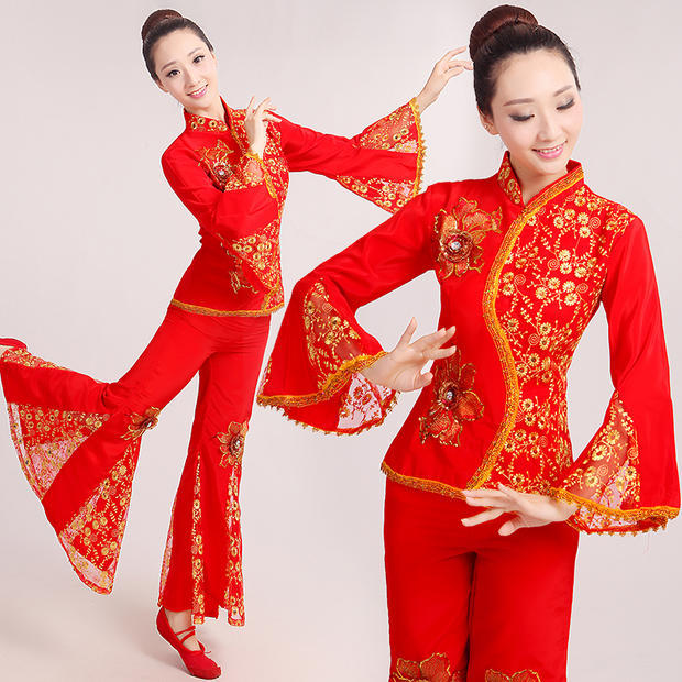 2017新款秧歌服民族扇子舞蹈演出服中老年广场舞表演服装舞台女装