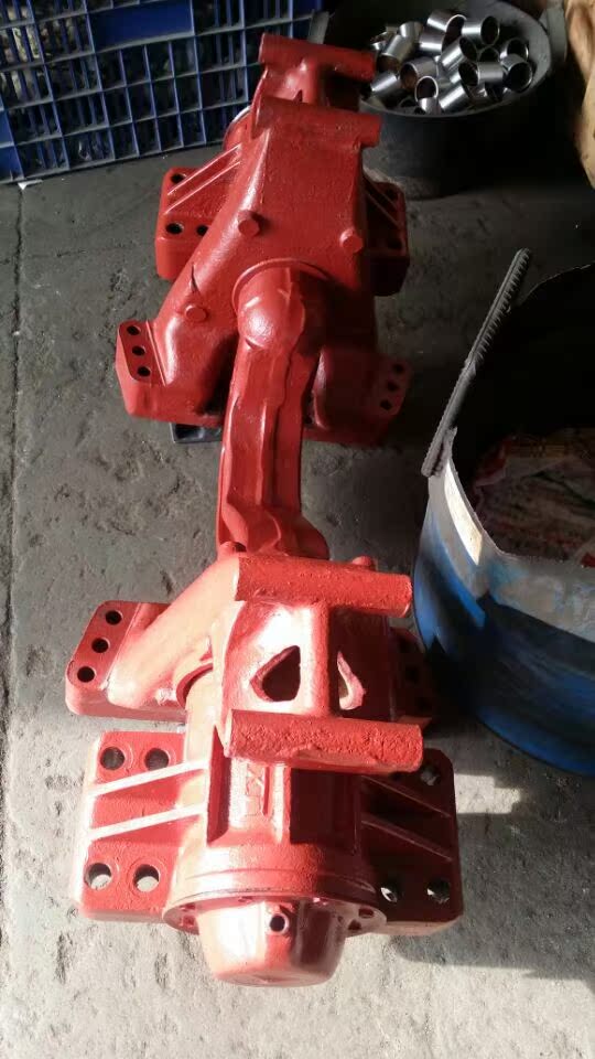 平衡軸支架總成