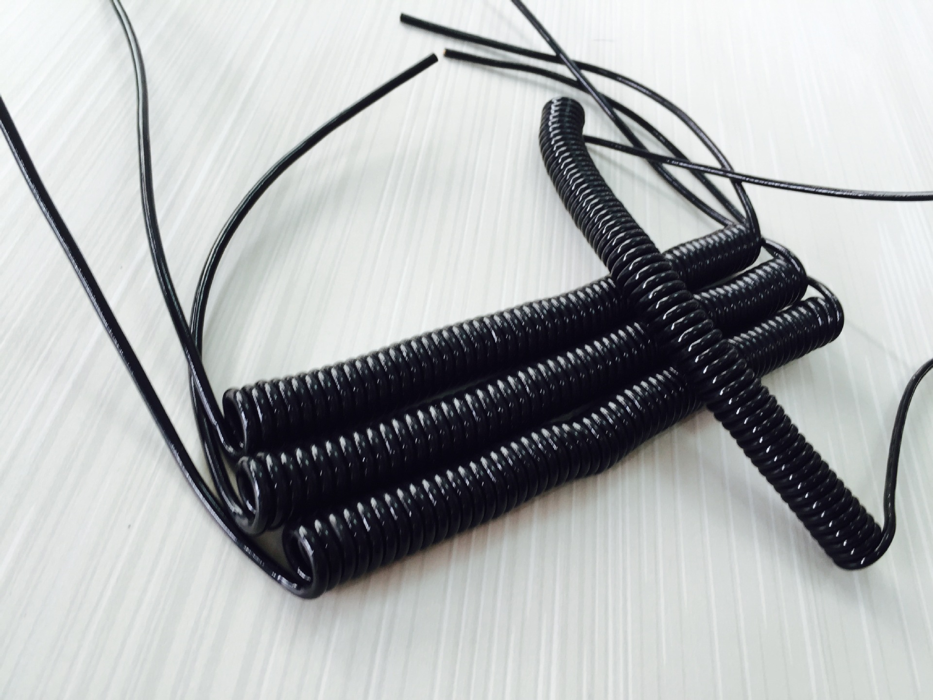 上海电线电缆生产厂家 供应优品质螺旋电缆