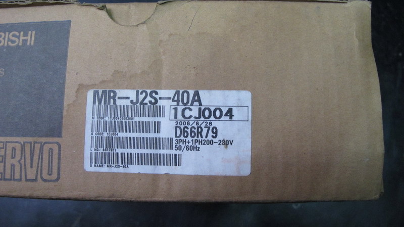台州信达 库存全新三菱驱动器 MR-J2S-40A 保修半年 询价