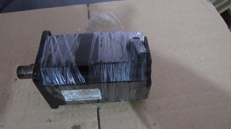 台州信达 二手安川电机 SGMAS-04A2A-AD11  保修三个月 询价