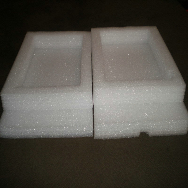 2040607842_2081812146