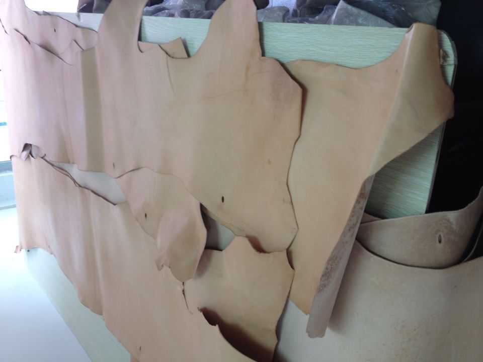 意大利进口肚腩植鞣皮 枥木效果 肚边 腩条 皮雕专用 1.6mm