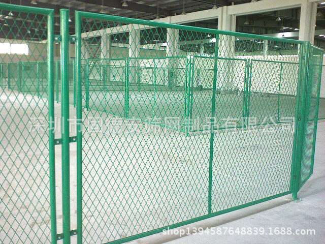 高速公路护栏网 现货 高速公路护栏网