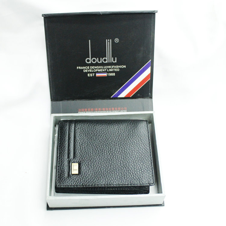 2018wallet new pattern man wallet wallet have cash less than that is registered in the accounts Leather wallet Cross section Square Shape Exposure wallet