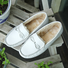 外貿低幫鞋白色冬季新款休閑低幫保暖豆豆鞋女毛毛鞋舒適加絨平底