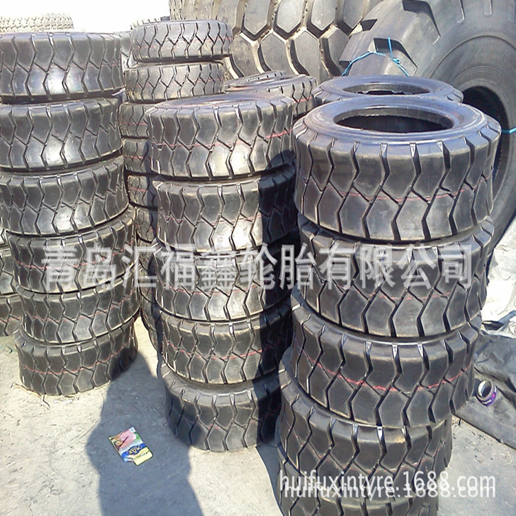 现货供应充气叉车轮胎825-15