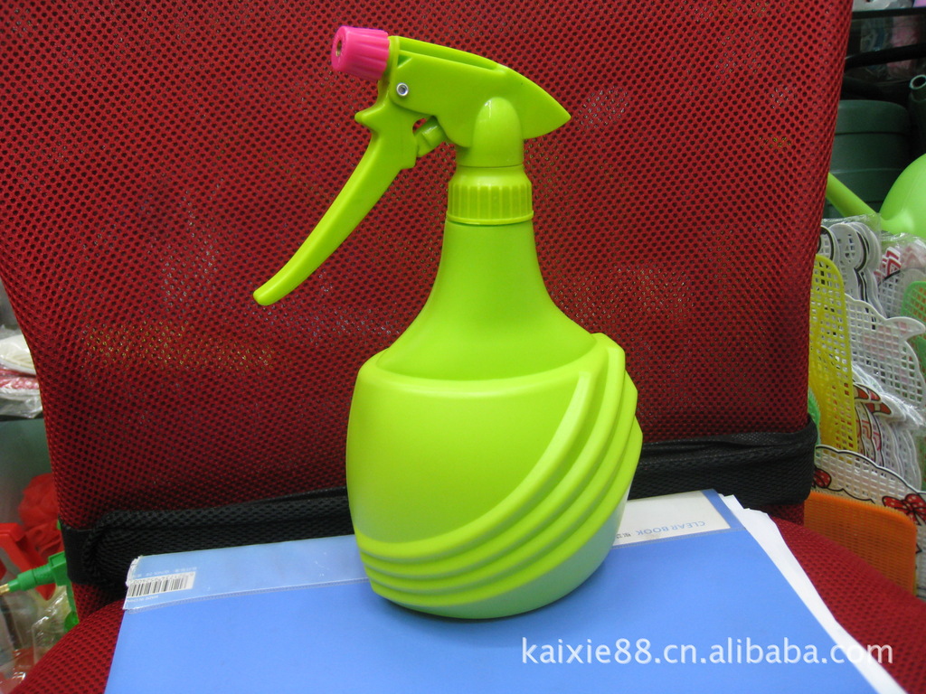塑料喷雾器，厂家直销，欢迎选购密封防漏家庭挤压瓶