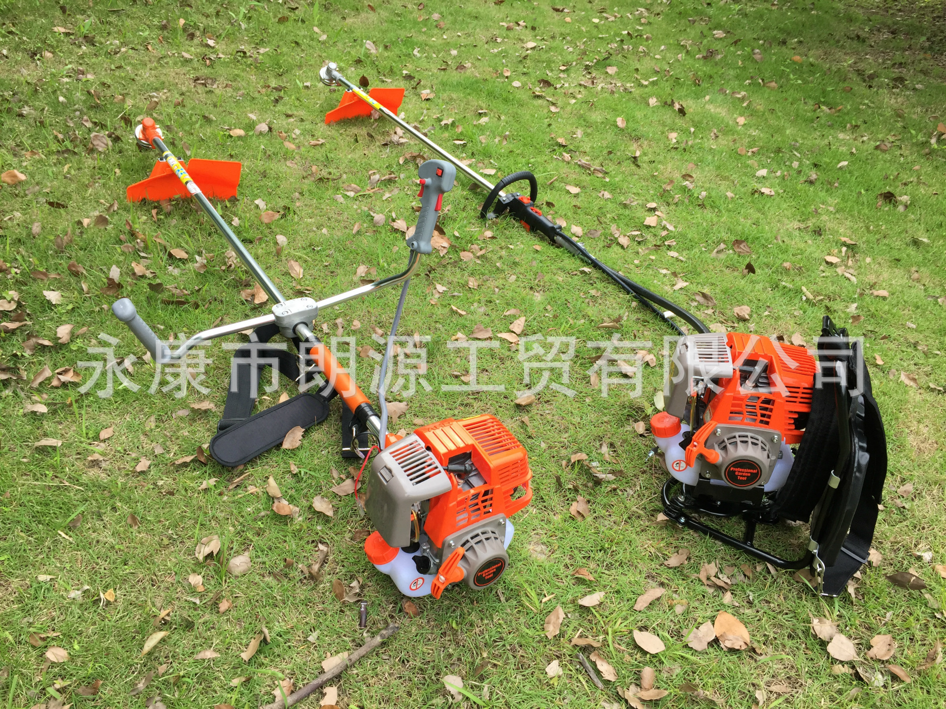 139侧挂式割草机 割灌机除草机背带汽油割草机 配刀片