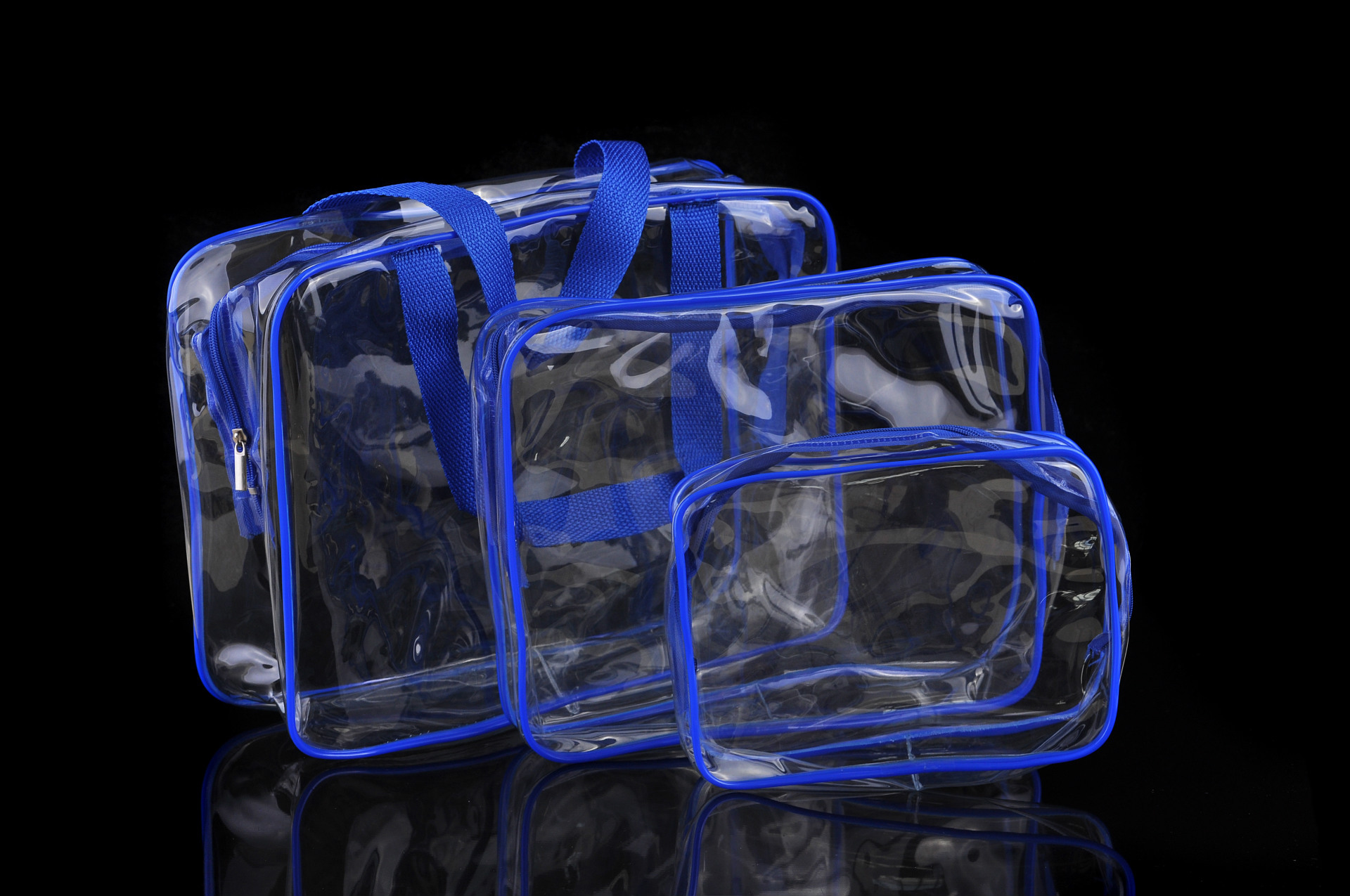 Прозрачная пластиковая сумка