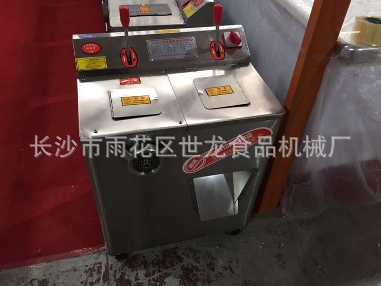 E44D090D08026D9FED67313EAA27DB