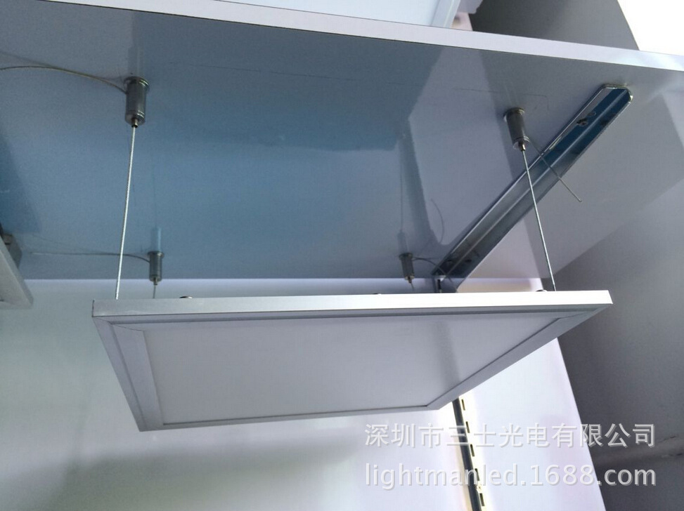 可供出口LED面板灯300*300办公室集成吊顶平板灯18W欧标认证电源-阿里巴巴