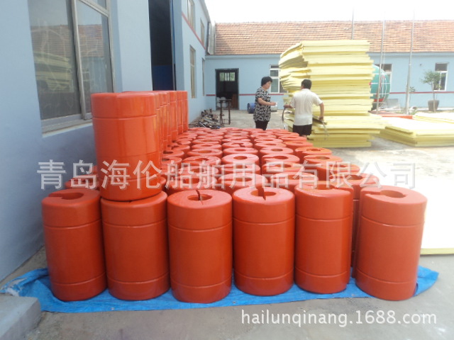 聚氨酯管道浮球/EVA实心靠球/青岛护套式实心护舷防撞设施青岛否
