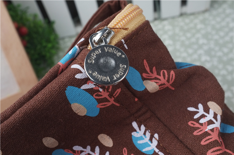 2541986201_1657463262