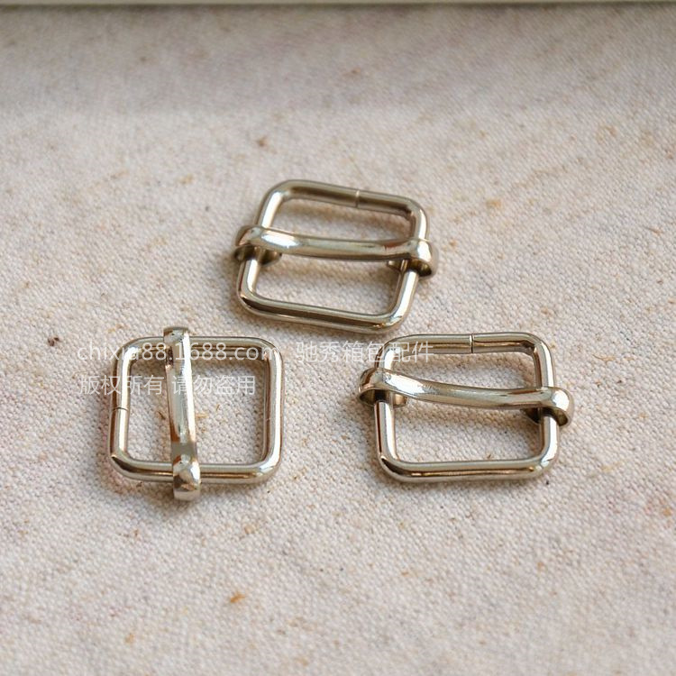 B123【驰秀箱包】内径1.2cm银色 日子扣/三档扣 50个/包/100克