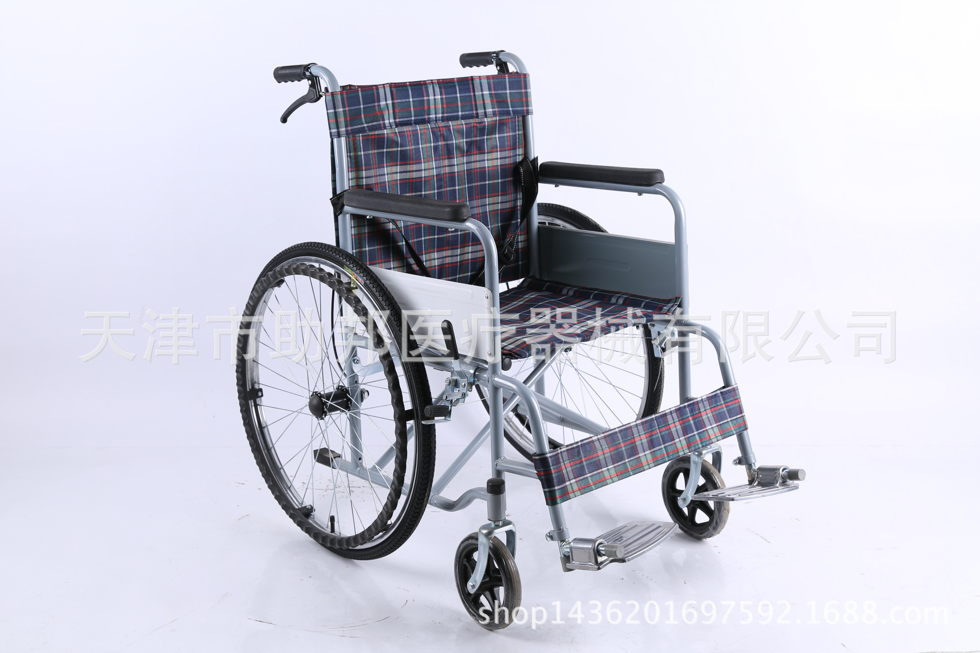 24软座红格