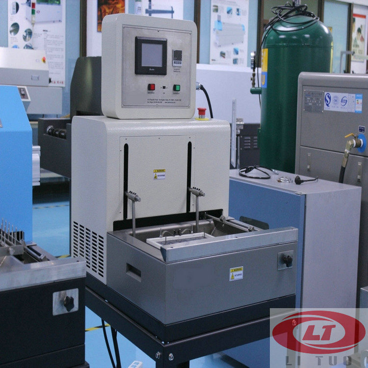 自动浸焊机（出口品质）