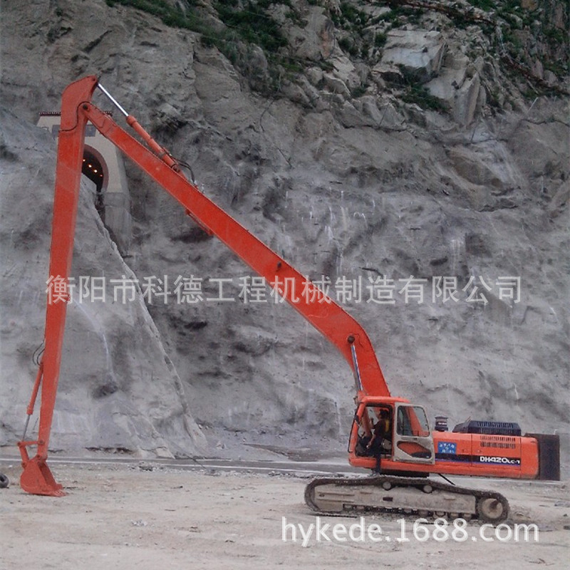 邦立挖掘机CED260-6加长臂，18M加长臂
