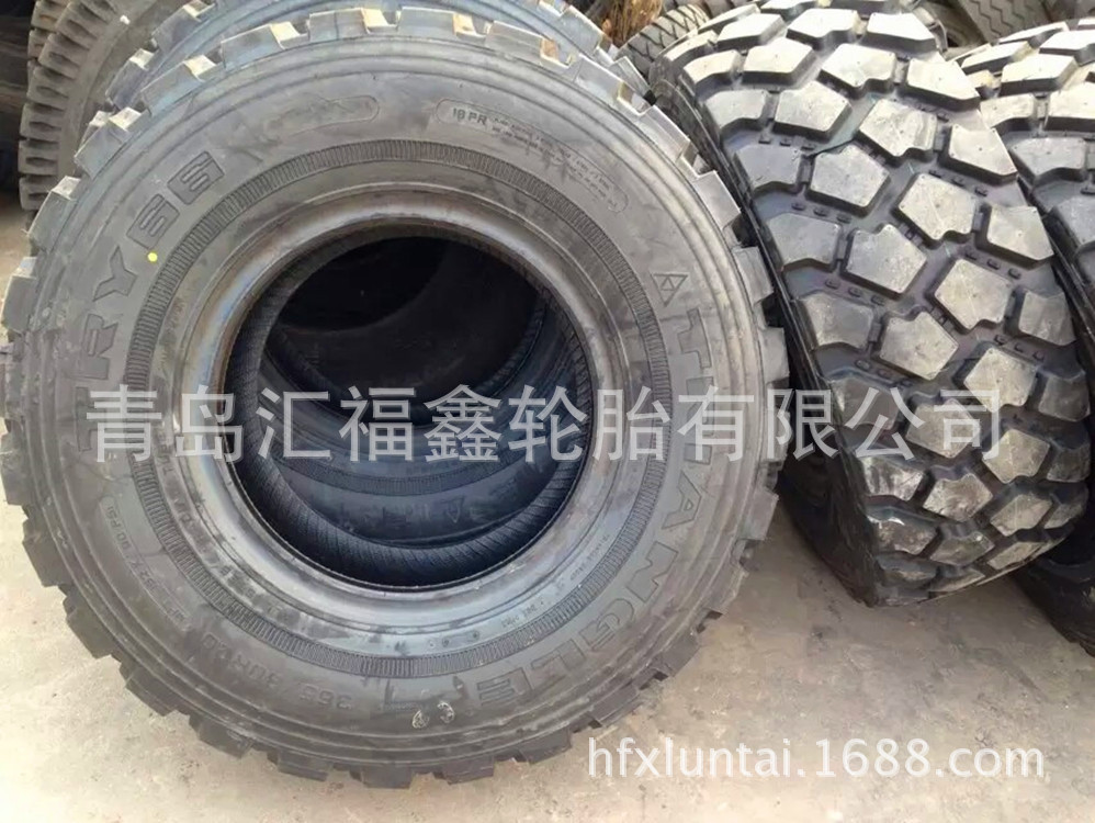 MILITARY TRUCK TIRE