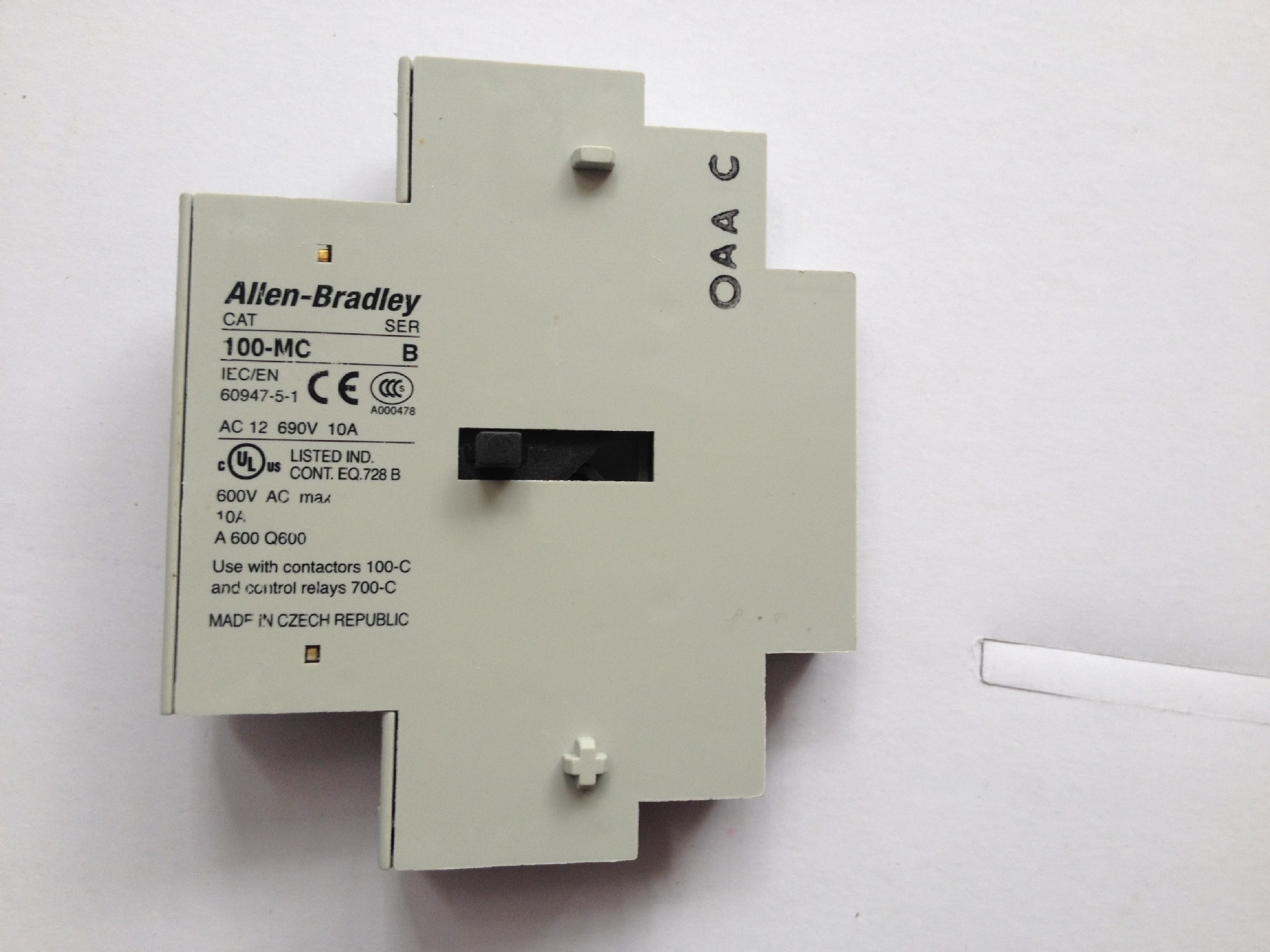 100-MC A02 100-MCA02