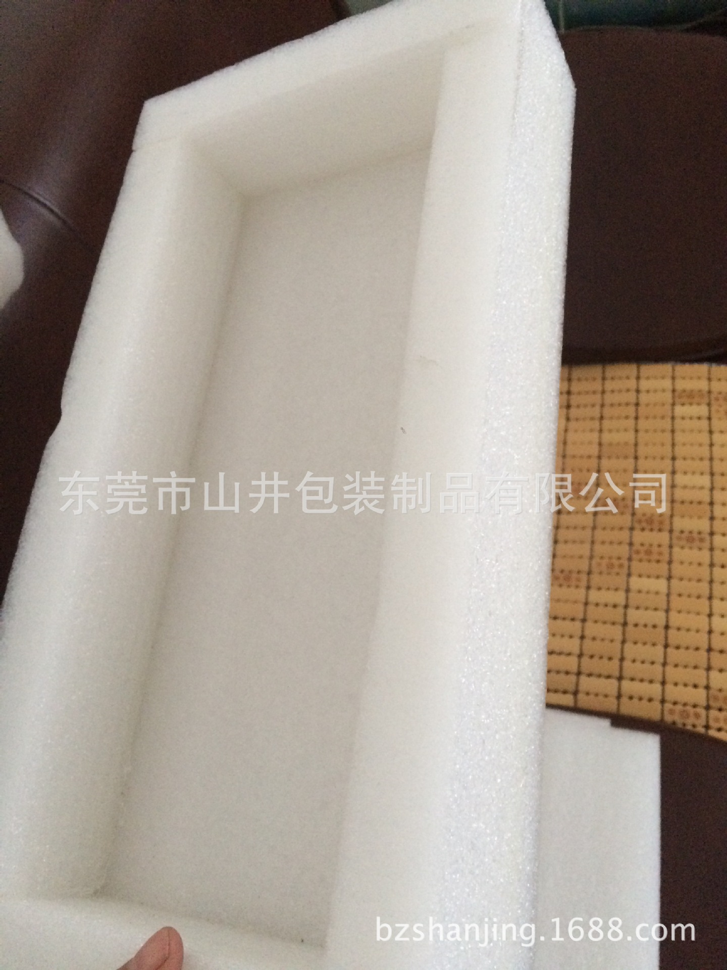 深圳市松岗气泡袋epe珍珠棉异型材厂家