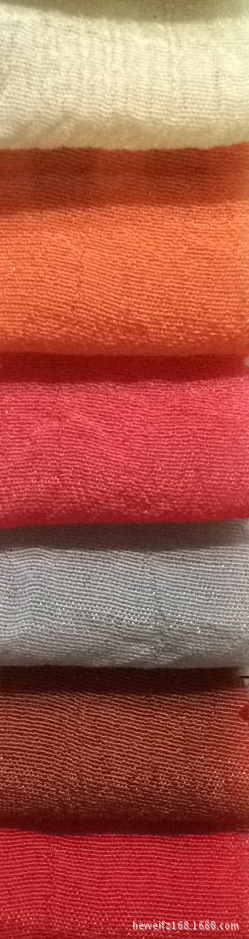 厂价直销 F6381 现货供应 天丝皱棉  高档时尚服装竹节皱涤棉面料