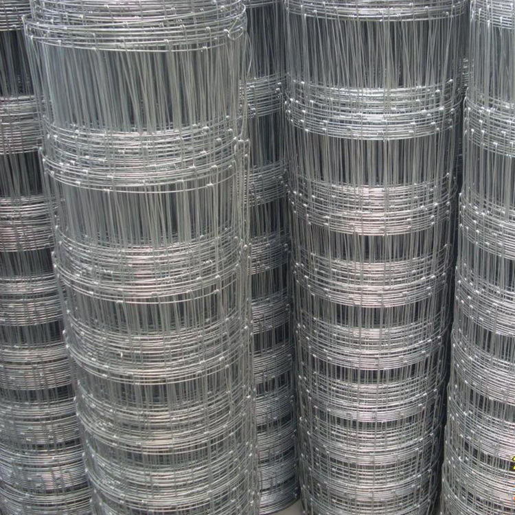 厂价直销镀锌草原牧场铁丝网围栏，出口品质，值得信赖。