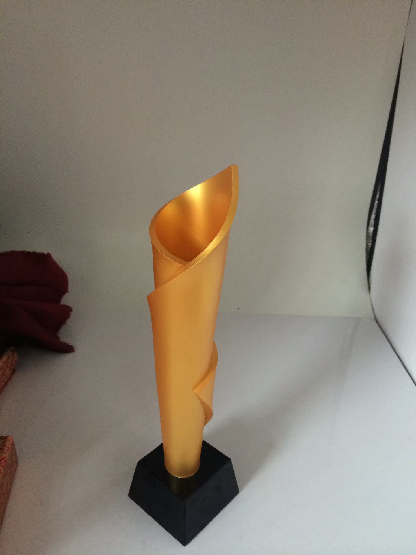 C96FD5CF-3D84-4360-851B-B77BB8