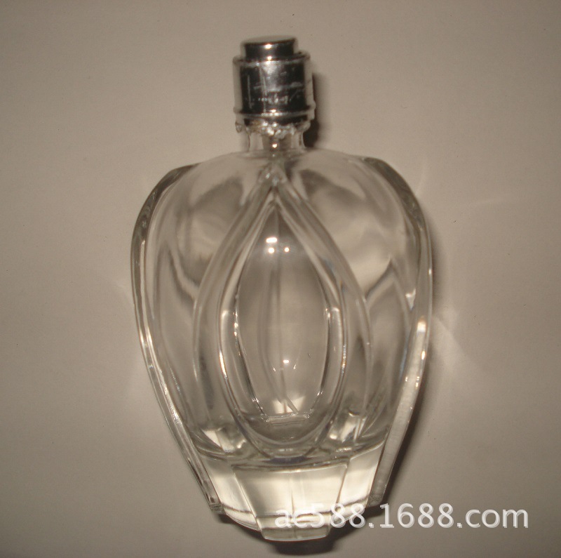 吹制香水精油瓶洗发水洗面脸雪花油护手霜瓶子打气高白料高档白酒