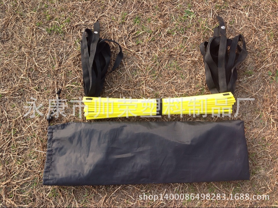 3D954C282BD55568F128E3A896F057