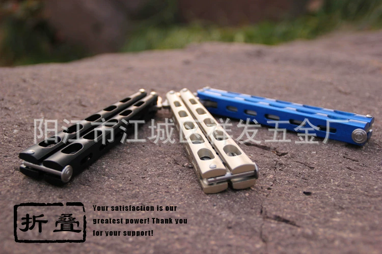 Practice with butterfly for training, butterfly knife, USA