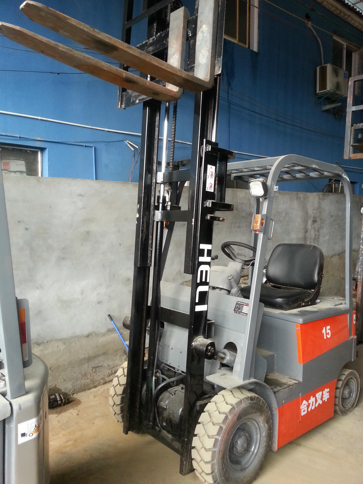 转让二手叉车1.5吨3吨杭州电动叉车，合力电动叉车，林德电动叉车