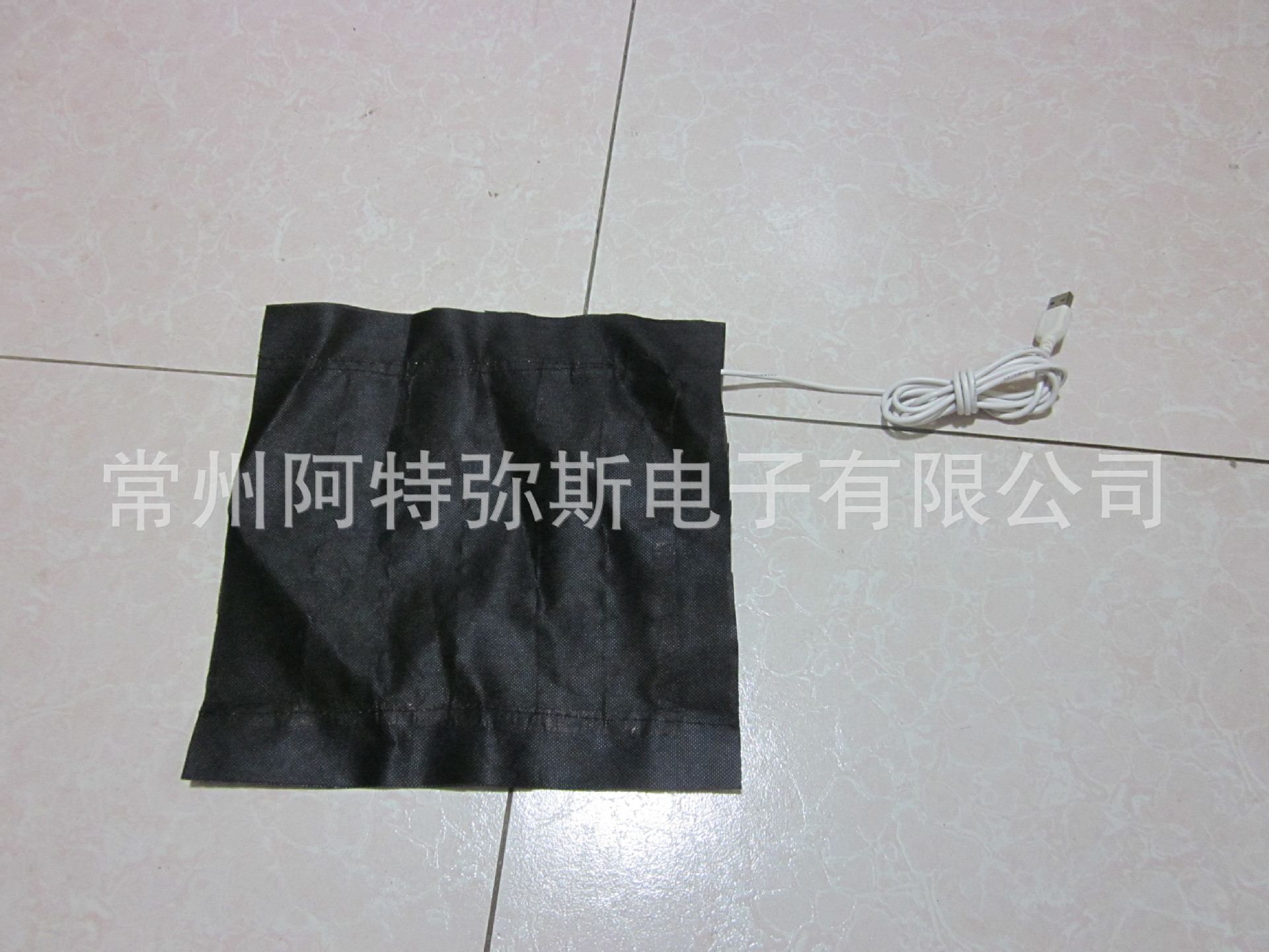 ������˹USB5V�������Ƭ 25*25CM�������Ƭ