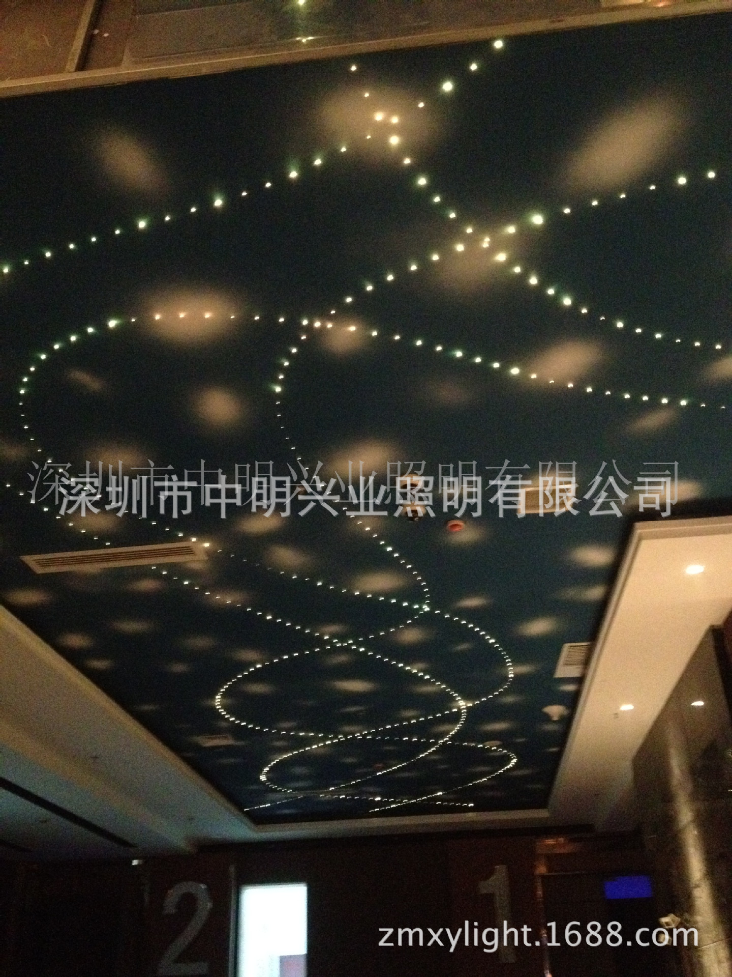 吕梁恒大影城满天星夜空天花光纤灯工程 阿里巴巴 吕梁恒大影城满天星夜空天花光纤灯工程 阿里巴巴