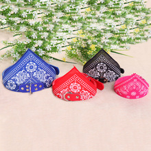 宠物印花三角巾狗狗项圈亚马逊爆款宠物用品小型犬猫咪口水巾项圈