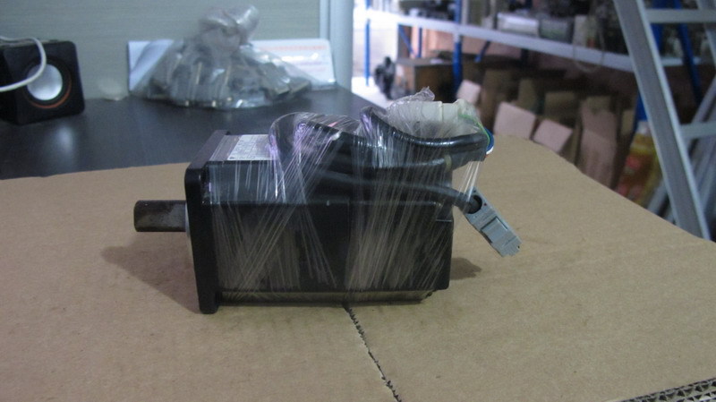 台州信达 二手安川电机 SGMAH-02BBAB1 保修三个月 询价