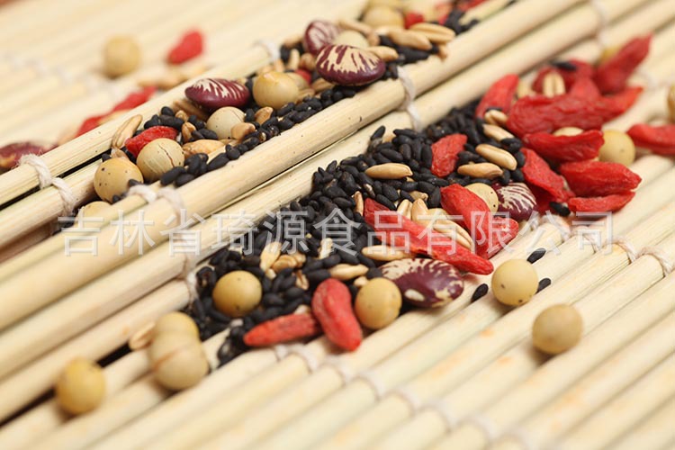 Freshly Milled Five Grain Soy Milk Base Pack Low Temperature Baked Multigrain with Goji Berry 15 Sachets specifications