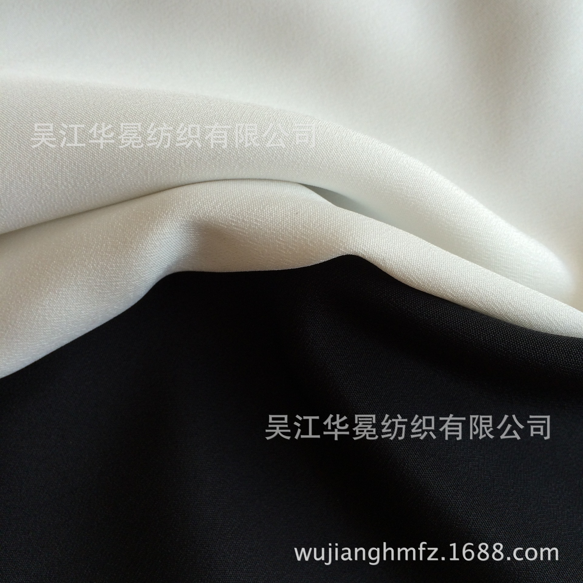 现货供应定单类仿双绉系列100D仿双绉特黑面料防晒服面料