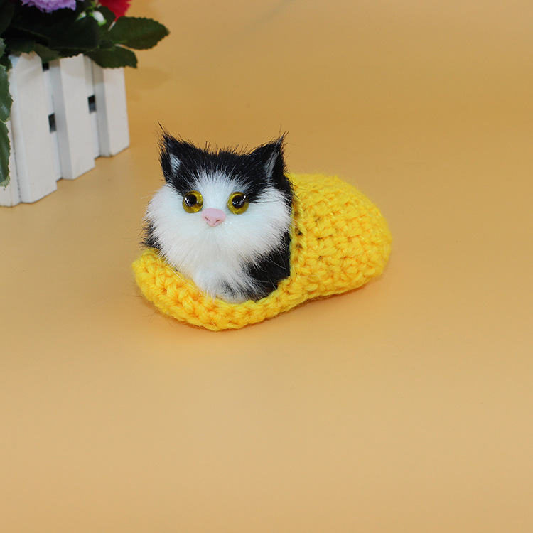 Simulación de gatos llamará lindos juguetes de peluche Simulación de gatos adornos Zapatillas de ojos abiertos Gatos muñecas Gatos niños cognición