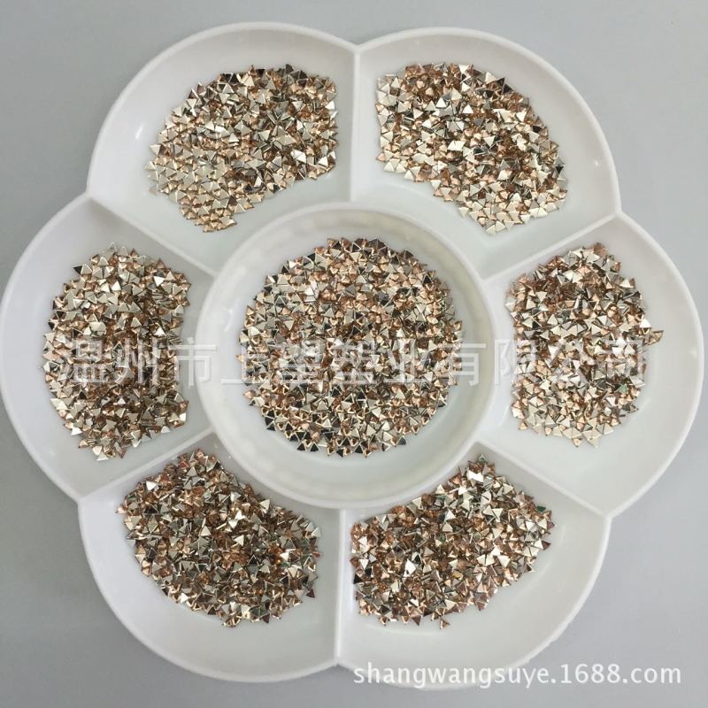 厂家直销 美甲钻 平底三角异形钻 仿台亚克力压克力钻石 指甲贴|ms