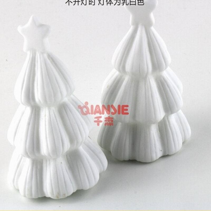 搪胶圣诞树小夜灯2