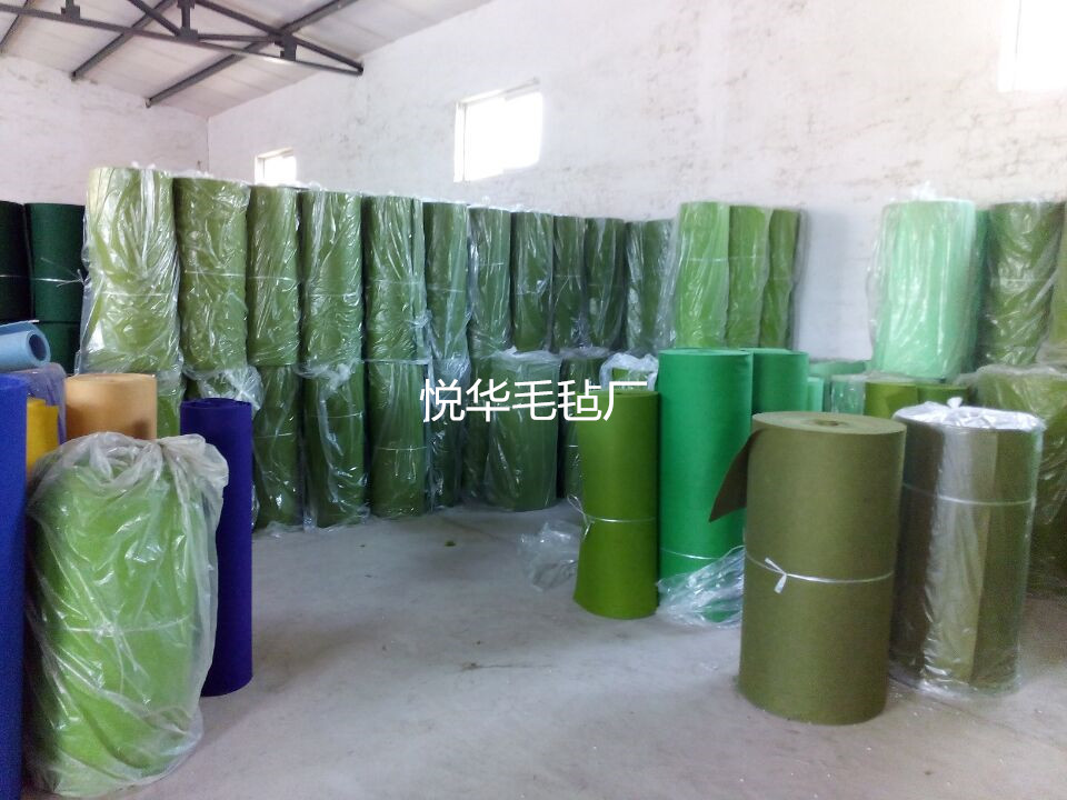 厂家供应定各种规格多种颜色的羊毛毡家用加厚防潮彩色羊毛毡垫