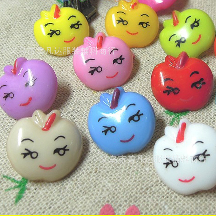 娃娃脸纽扣