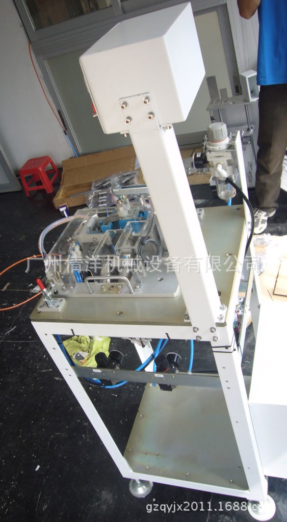 רҵ�������Ǳ��е�ξ�ˮ�ڼ��л�����ƽ̨