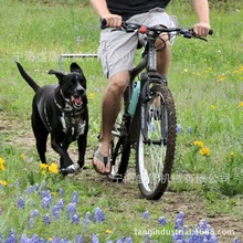 新奇寵物用品自行車遛狗牽引器 寵物牽引繩自行車牽引繩