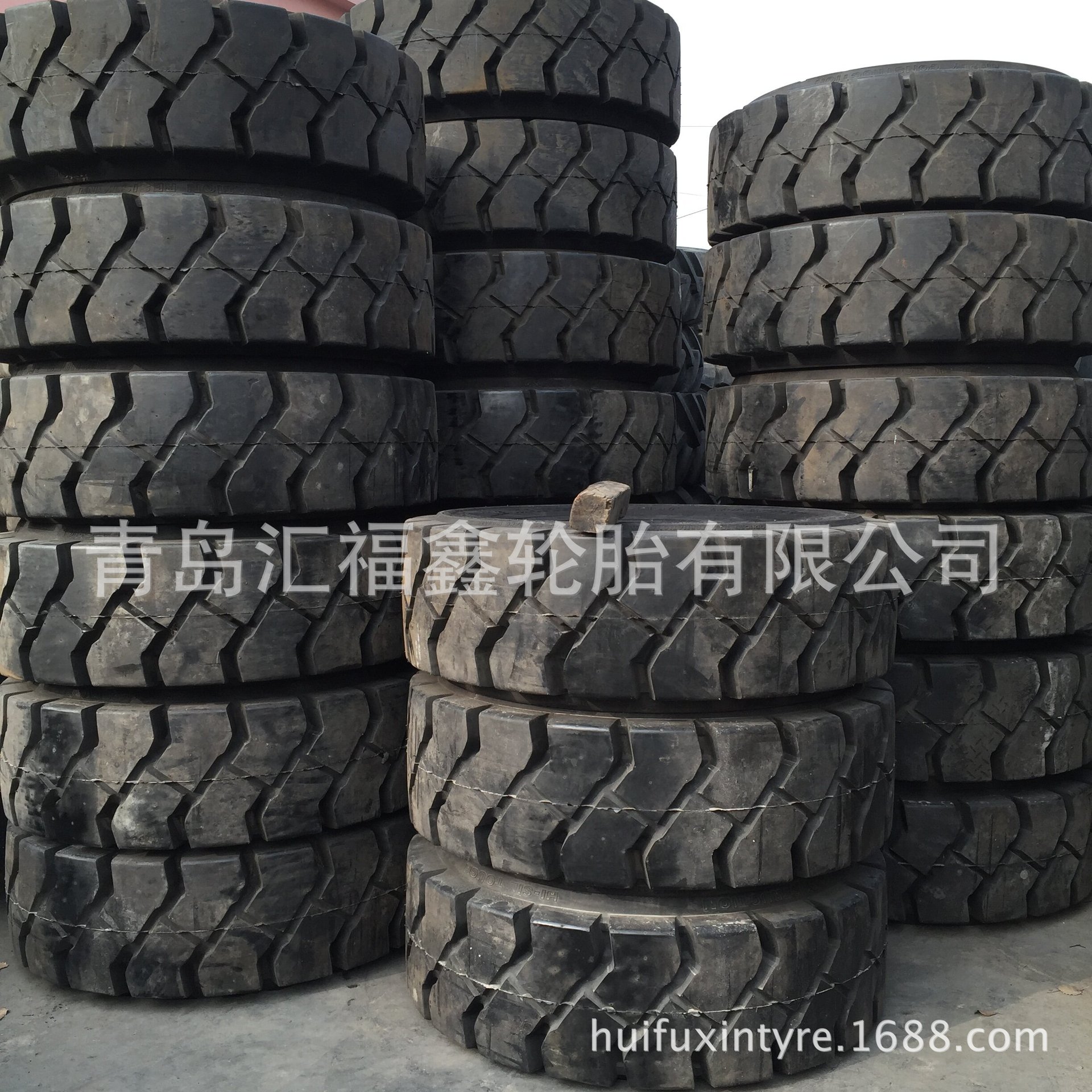 销售搬运车轮胎1425*450-25带防护墙L-6+加深花纹 1425X450-25