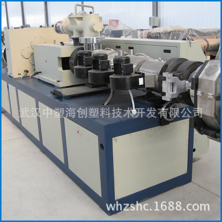 中塑海创供应软硬PVC造粒塑料造粒机，PVC塑料造粒机，造粒
